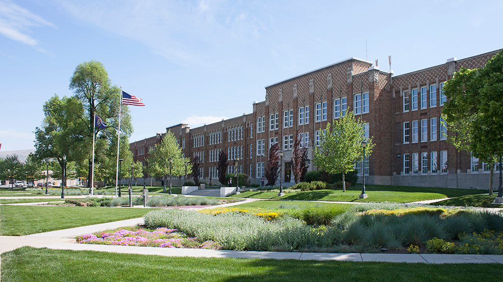 SLCC Provides Flexible Class Schedules for Busy Students