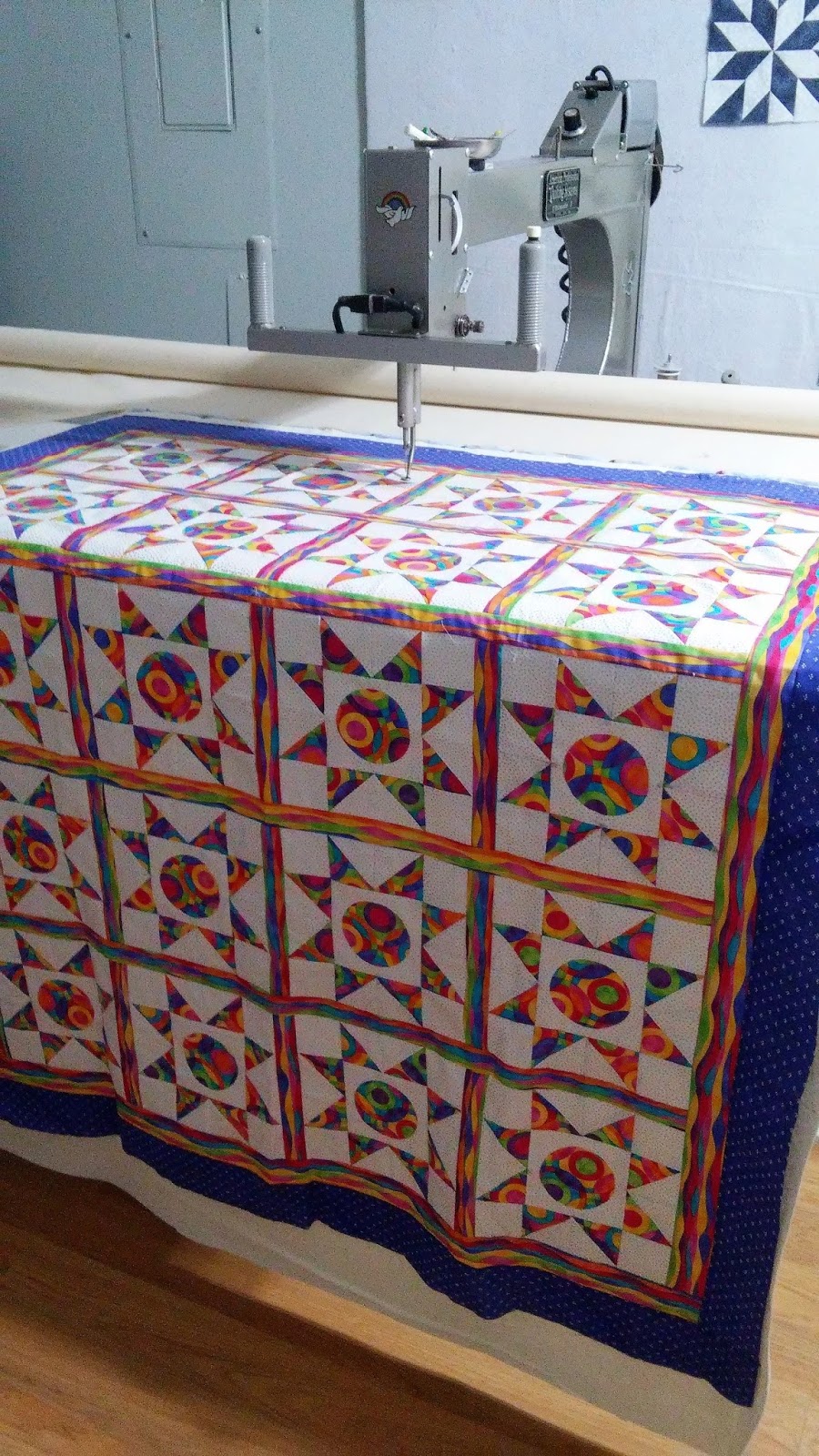 DELIGHTED HANDS Quilt Assembly Line!