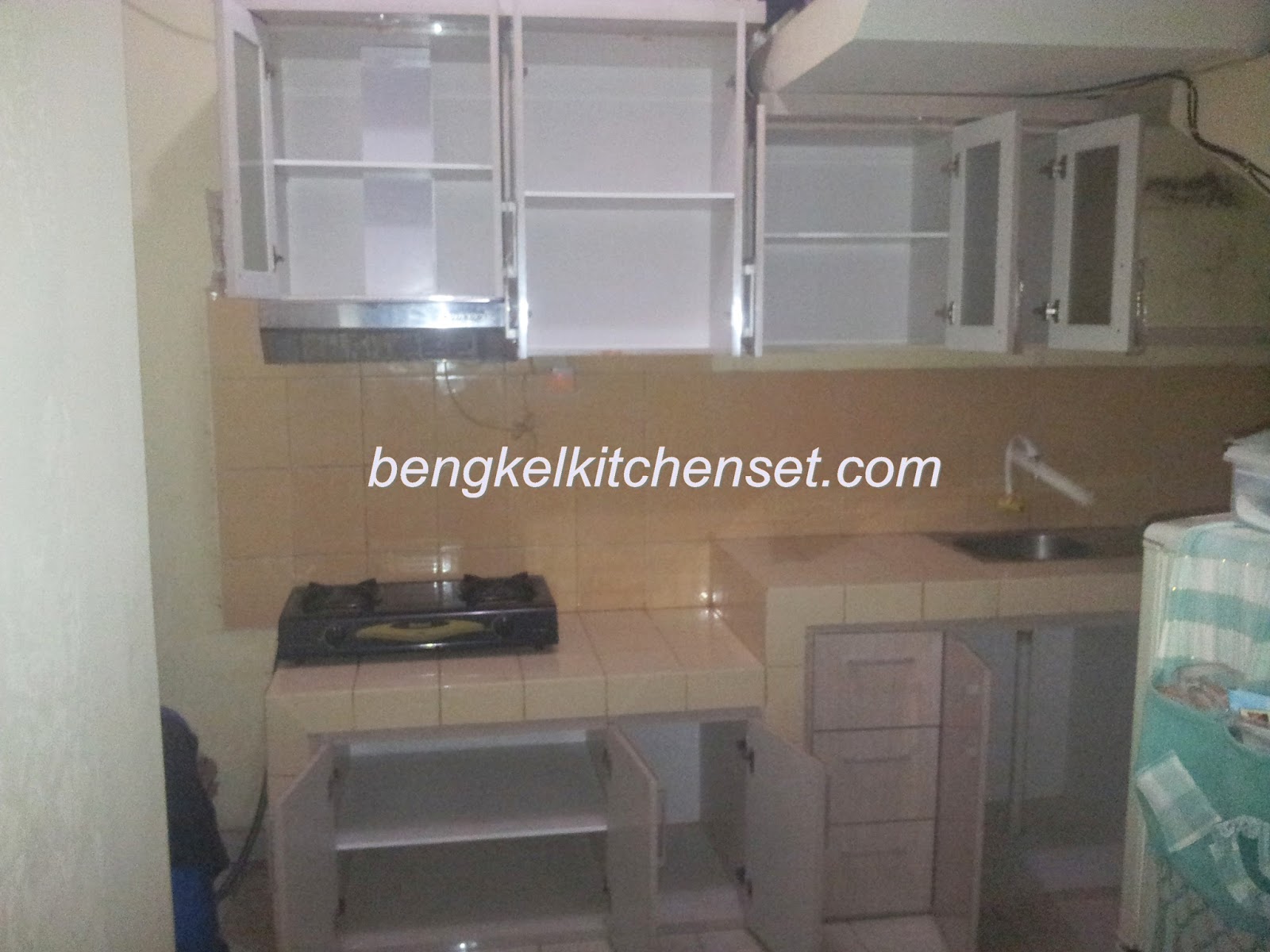 15+ Kitchen Set Minimalis Anti Rayap, Inspirasi Untuk Anda!