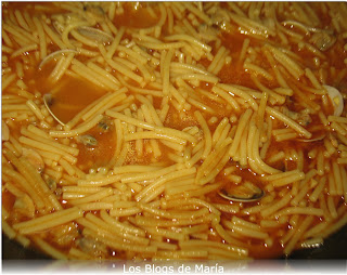 Fideos con Almejas con sobre de carmencita