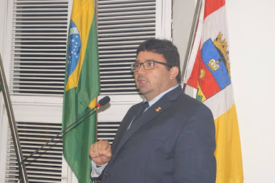 Resultado de imagem para vereador zezao na tribuna