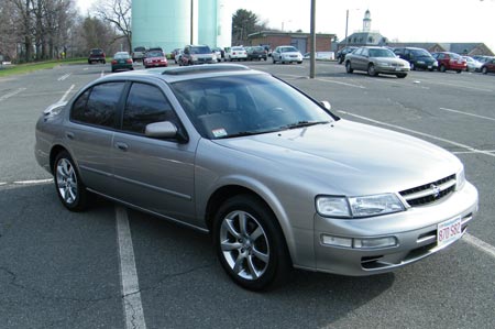 AutoSleek: "1999 Nissan Maxima: How To Replace The ECU"