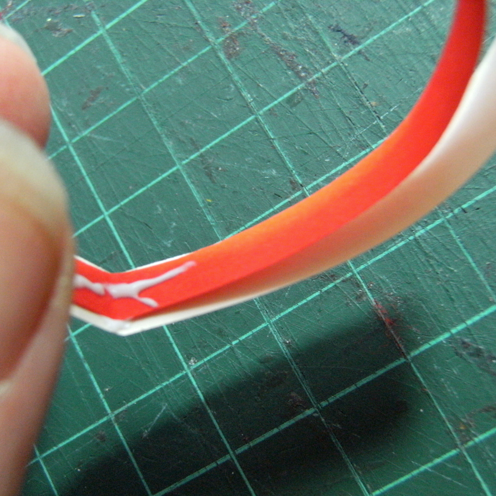 Lizzie Made Paper Hearts Bunting Tutorial