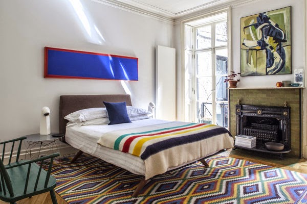 How to decorate a master bedroom