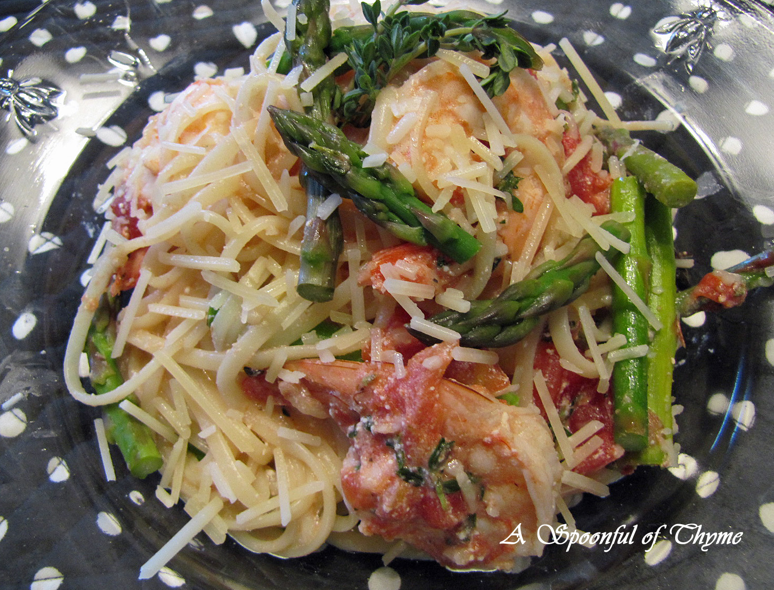Linguine in Vodka Sauce with Shrimp and Asparagus