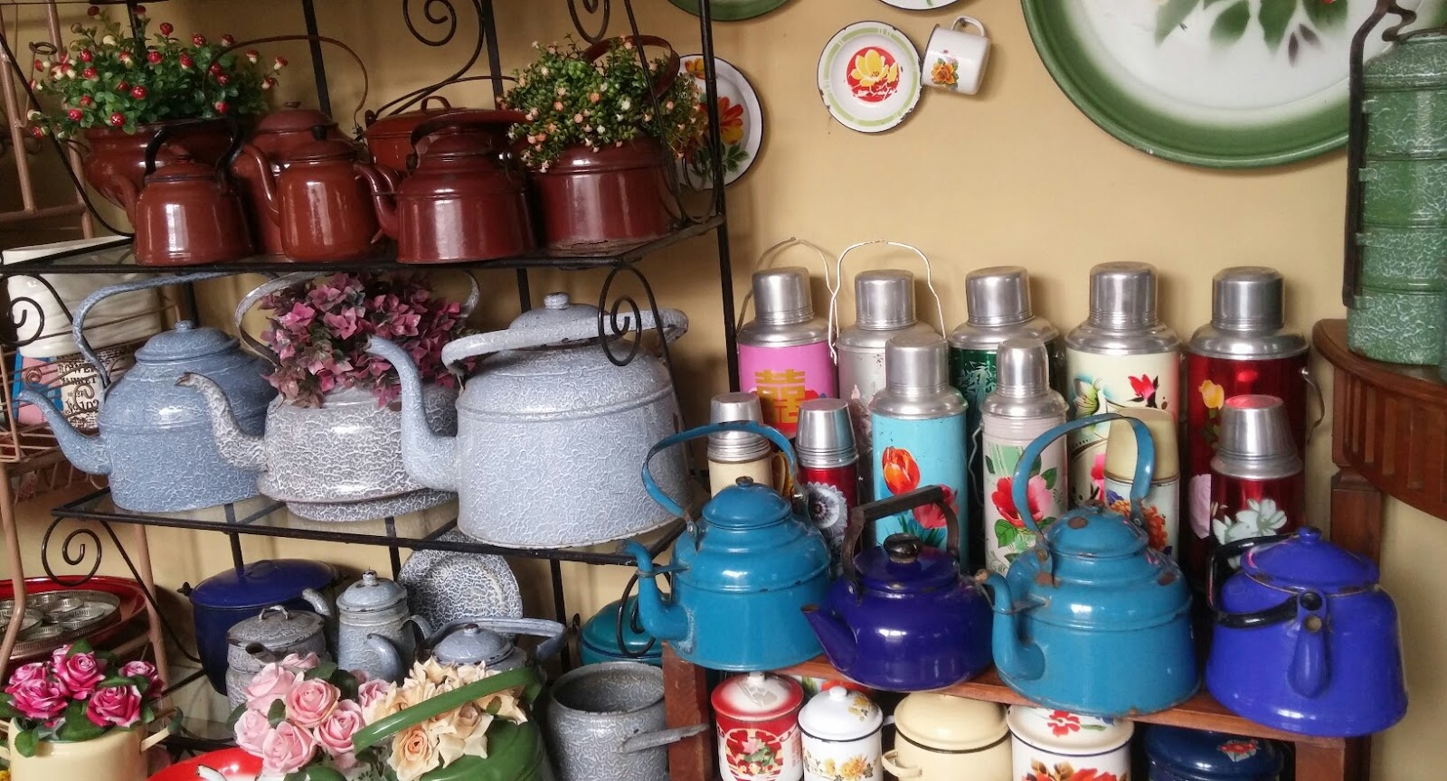 FENOMENA FISIKA FUN TEKNOLOGI TERMOS