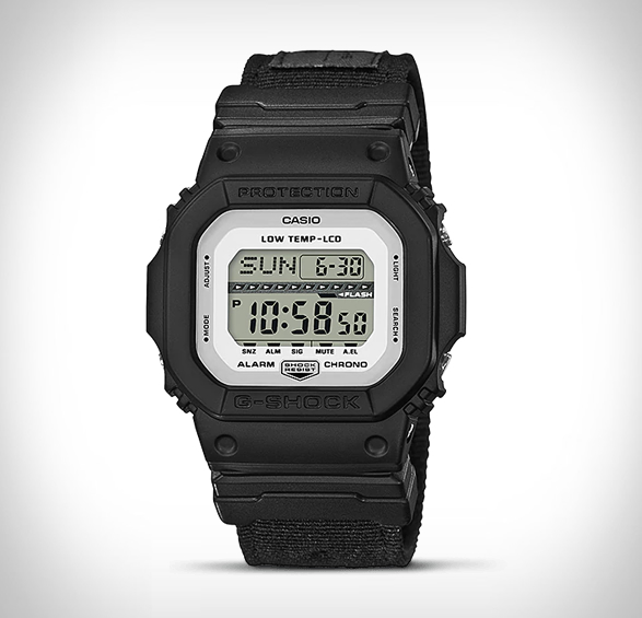 g shock clasic