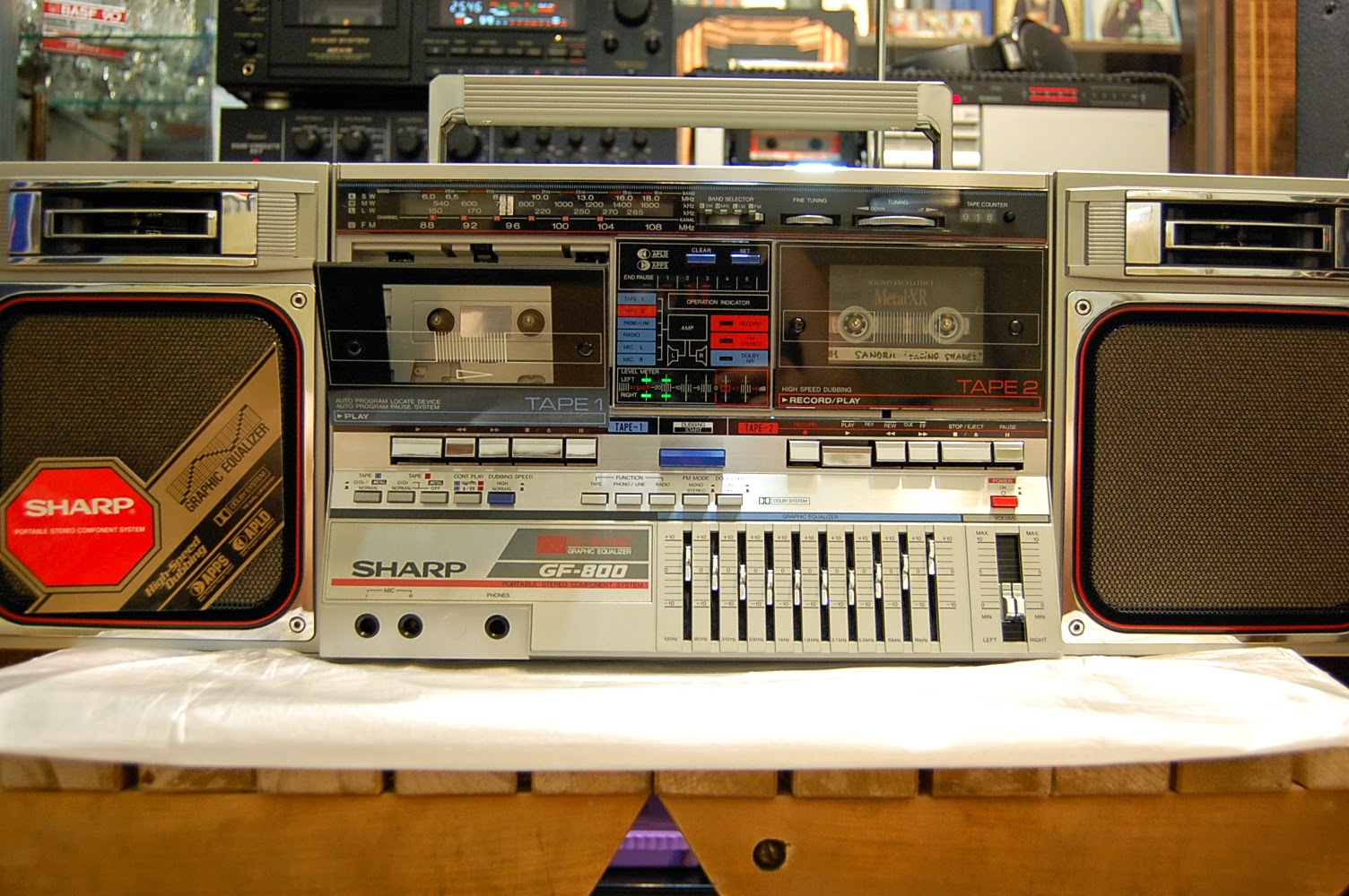 Магнитофоны шарп 800. Sharp gf-800. Магнитофон sharp gf-800. Магнитола шарп гф 800. Sharp gf-800.