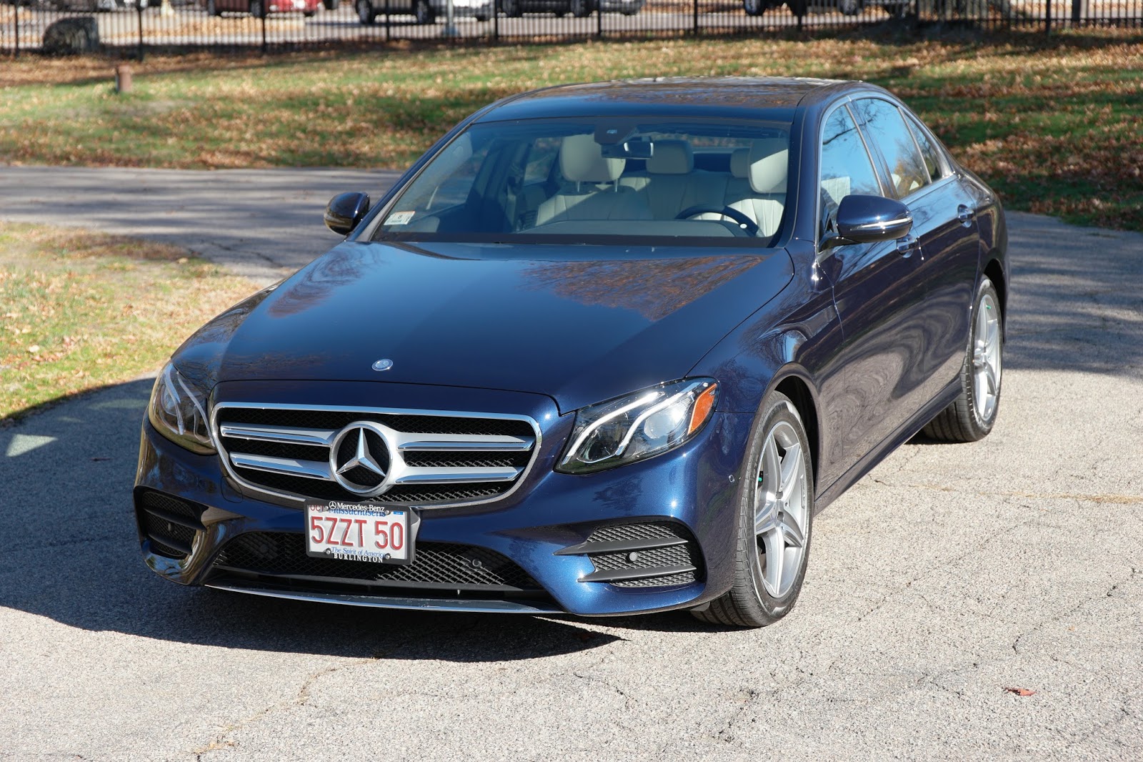 Off On A Tangent: 2017 Mercedes-Benz E300 with Apple CarPlay