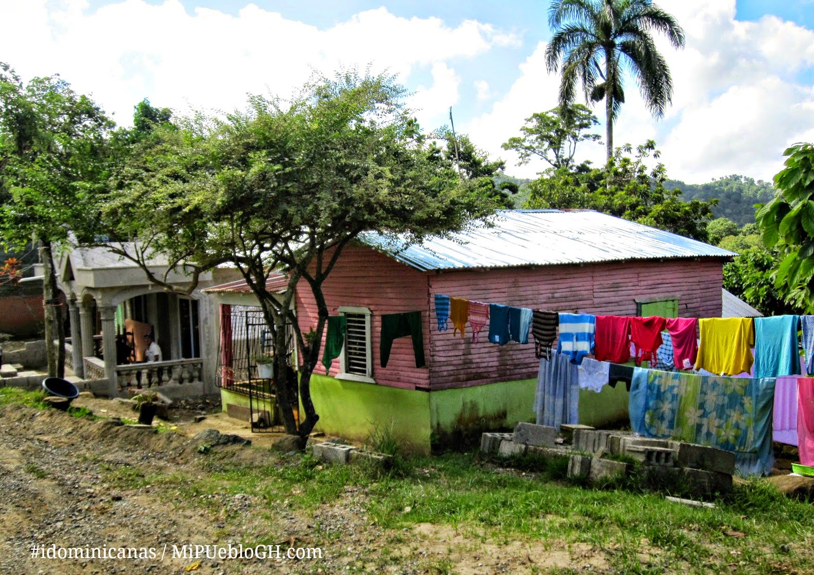 Simples y hermosas casas en campos dominicanos Imagenes Dominicanas