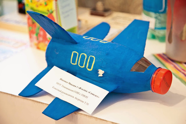 5 creative school exhibition toys made out of waste materials