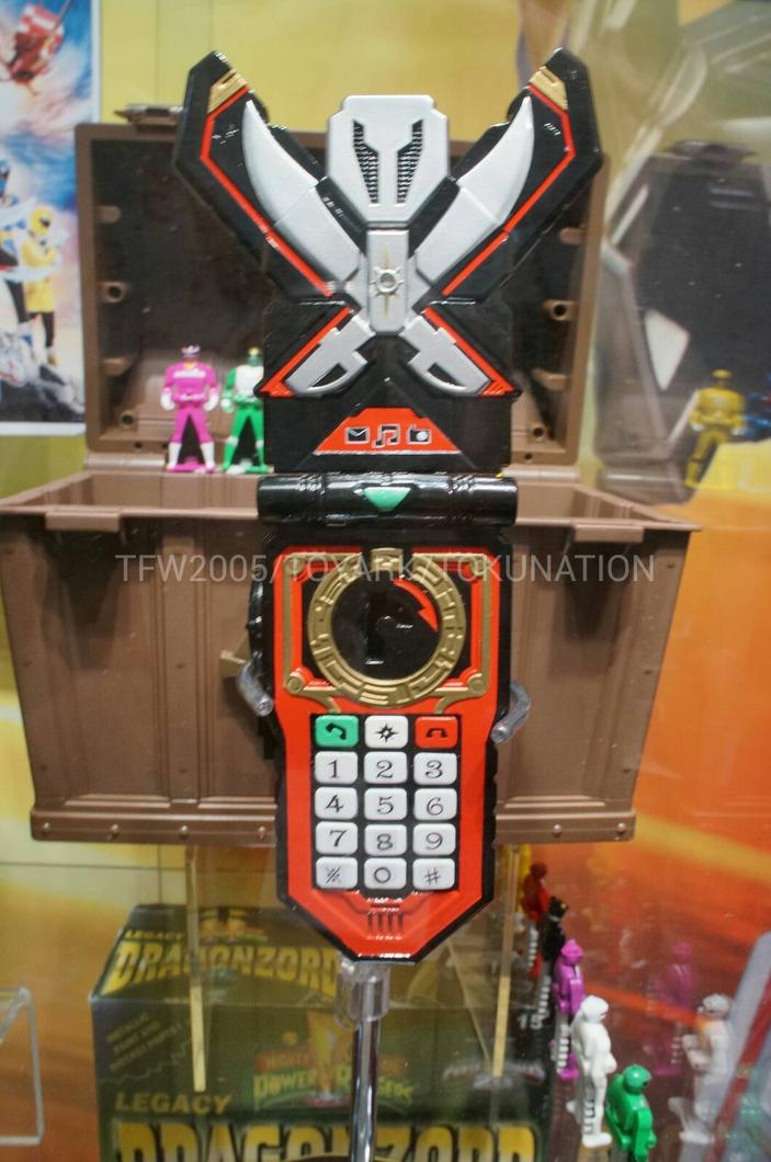 Power Ranger Super Megaforce Ranger Keys Revealed JEFusion