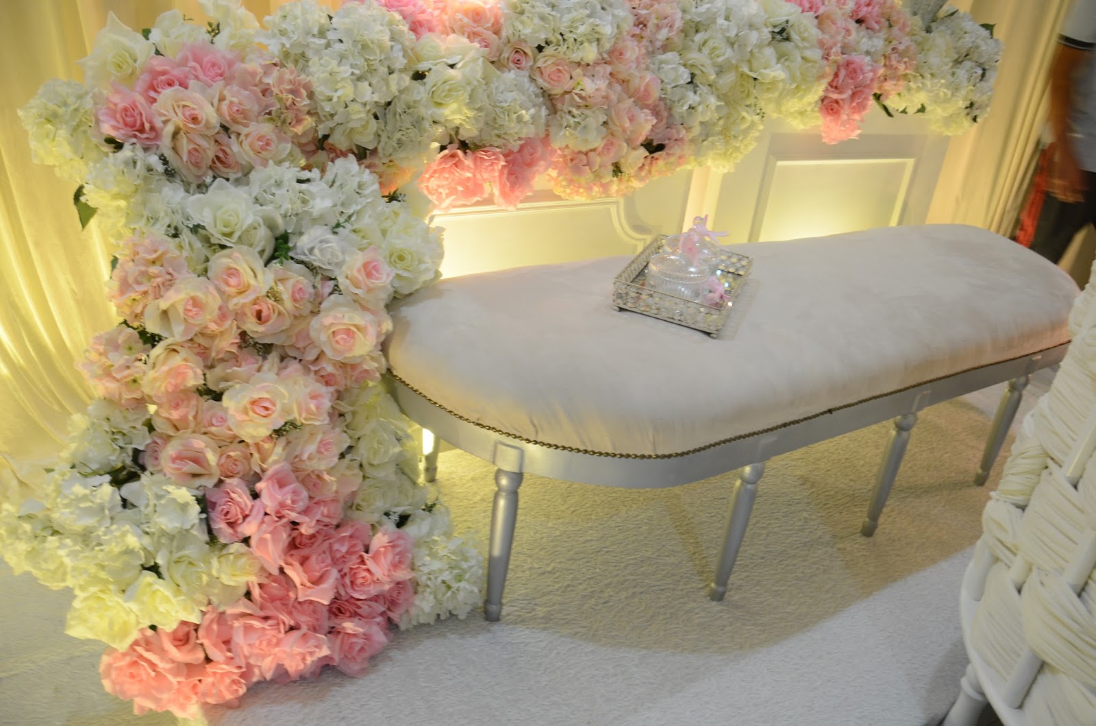 BABY CRIB PINK PASTEL