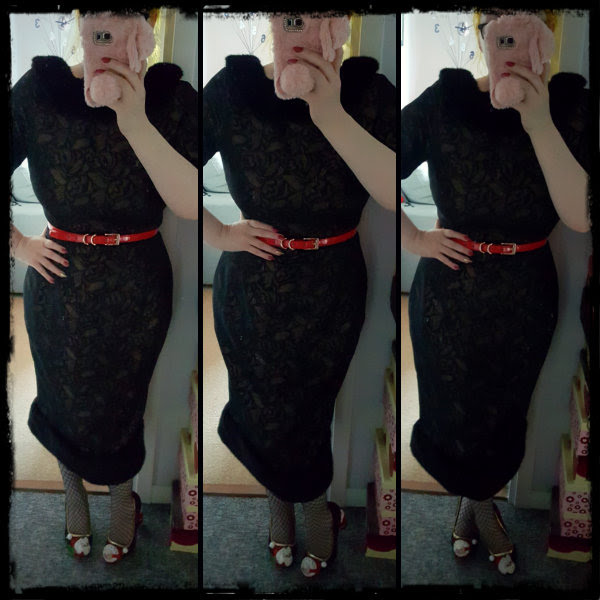 OOTD Christmas Day Collectif Juliette fur pencil dress wearing jacquard wiggle dress with fur hem and collar
