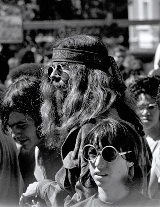 The Summer of Love in 1967: Hippie Life as It Happened in Haight - 26