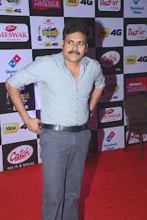 pawan kalyan at mirchi music awards pawan kalyan at mirchi music awards