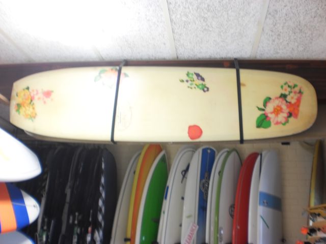 gleeful surf store