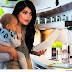 Kylie Jenner presenta documentos de marcas registraras 18 días después de dar a luz a Stormi