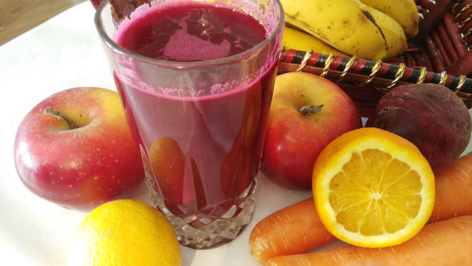 Bakina kuhinja sok za anemične bogat vitaminima (Healthy juice for