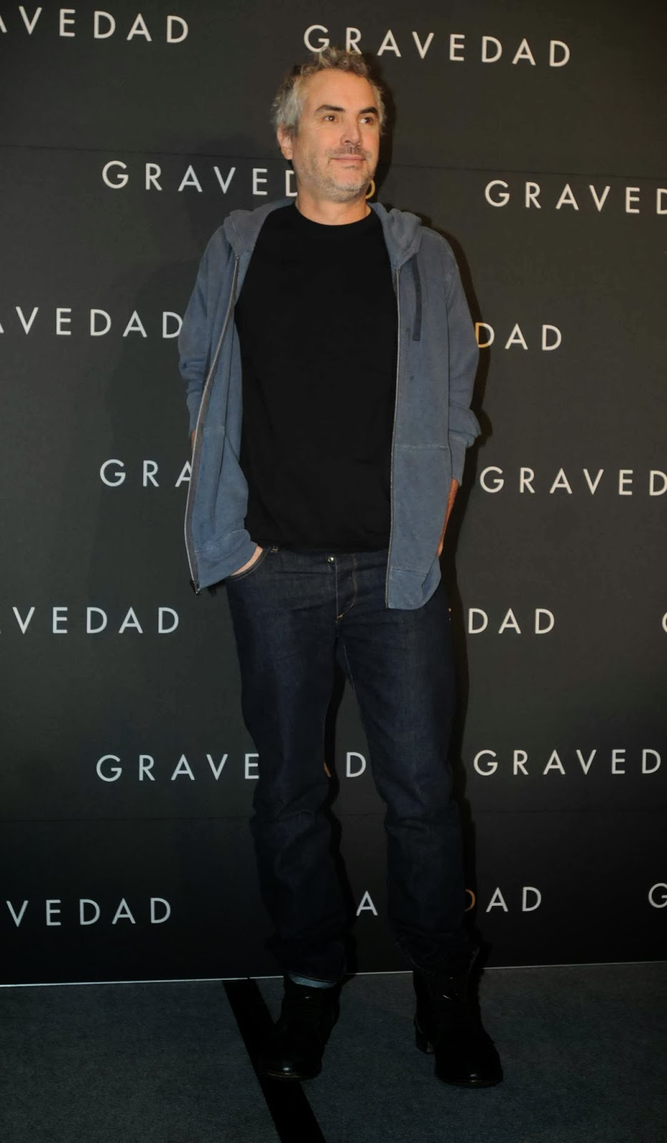 News Graphic: Alfonso Cuarón y su hijo Jonás en conferencia de prensa ...