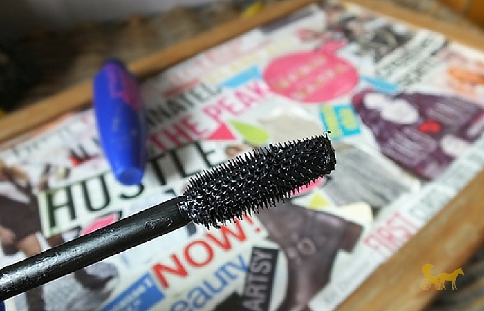 maybelline_the_rocket_mascara_review_3