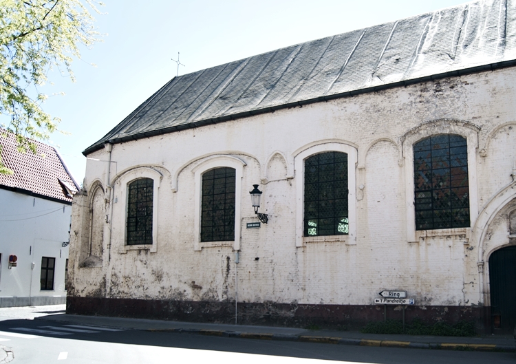 Blog & Fotografie by it's me! - verfallenes Haus in Brügge, Belgien