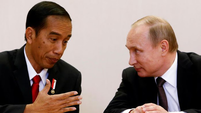 Jokowi dan Putin akan Bertemu di East Asia Summit Singapura