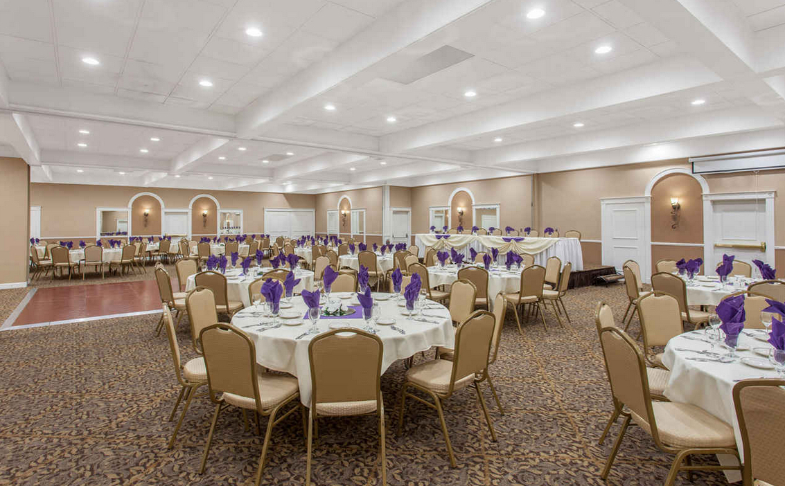 Ramada Fresno Near Cal State Fresno Wedding Venues Ramada Fresno Near Cal State Fresno Wedding Venues