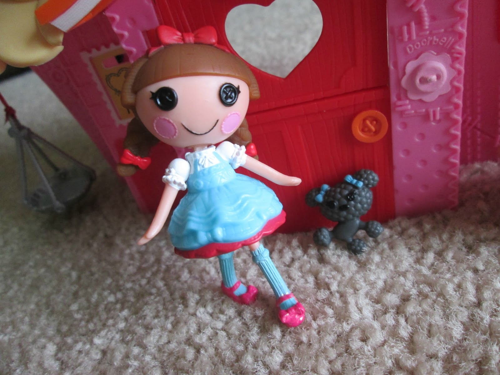 Doll Page Lalaloopsy MiniDorothy's Day