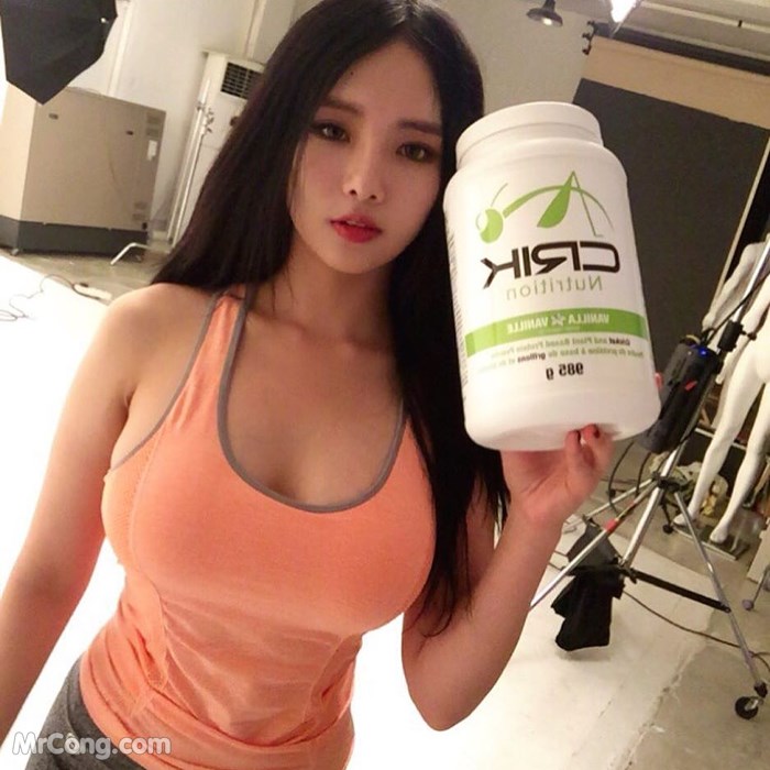 Yu Han (jeee622) Hot girl famous huge breasts social network (684 pictures)