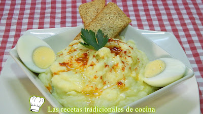 Receta fácil de atascaburras o ajo arriero