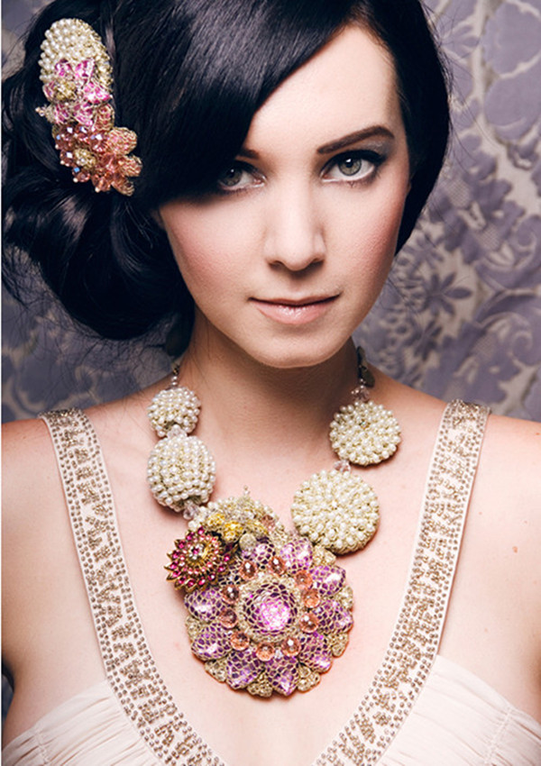 big wedding necklace