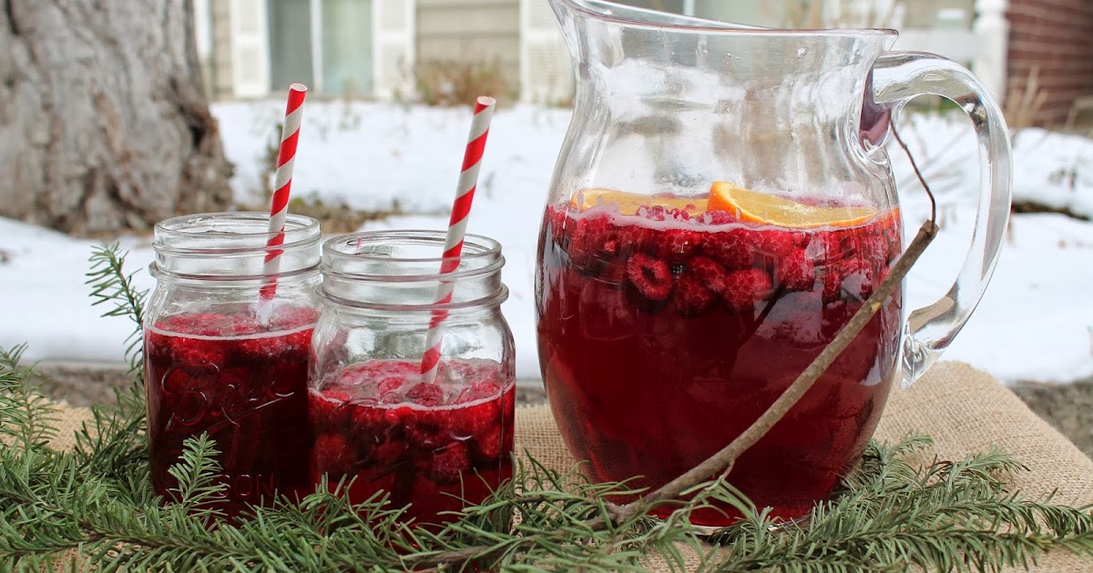 : Apple Cranberry Holiday Punch