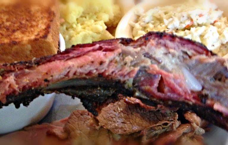 Oklahoma BBQ Eaters Anonymous: SHOP TIL YOU DROP AT BOB'S PIG SHOP