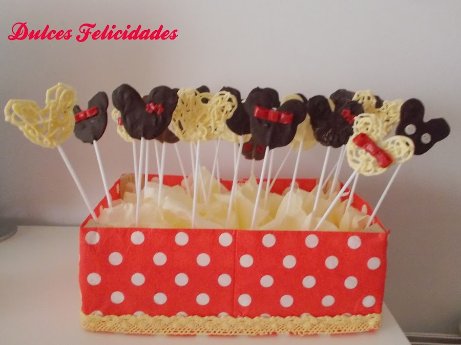 Piruletas de chocolate de Mickey Mouse