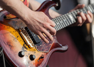 Cara belajar melodi gitar Cara belajar melodi gitar
