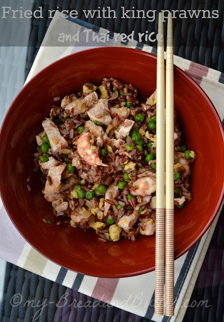 Fried rice with king prawns and Thai red rice