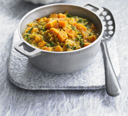Spinach lentil and sweet potato curry