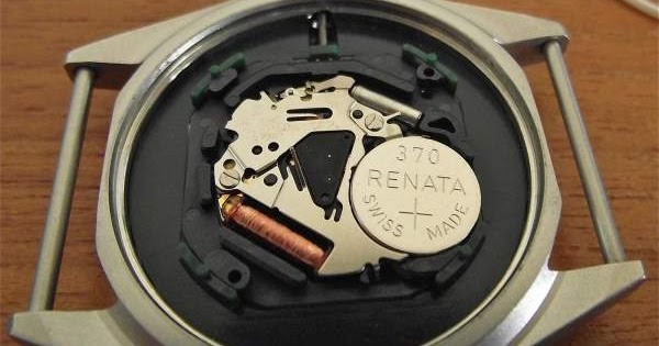 Cara Agar Baterai Jam Tangan Quartz Awet Dan Mesin Jam Tidak Rusak Elektronik Gadget