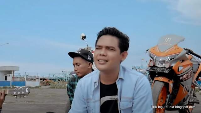 Lirik Lagu Wawan Sudjono - Cocote Tonggo Lirik Lagu Wawan Sudjono - Cocote Tonggo