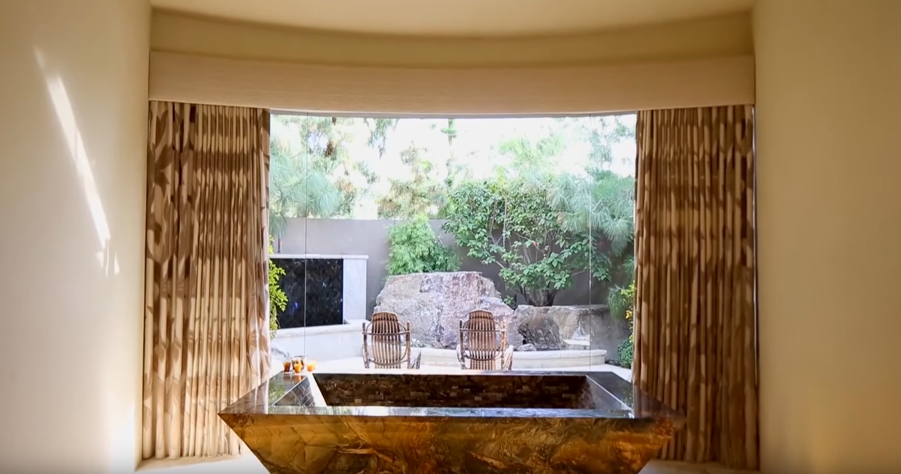 26 Photos vs. California's Desert Most Expensive Mansion In La Quinta Interior Design Tour