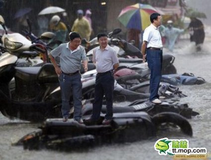 Natural+disaster+China+Photoshop.jpg