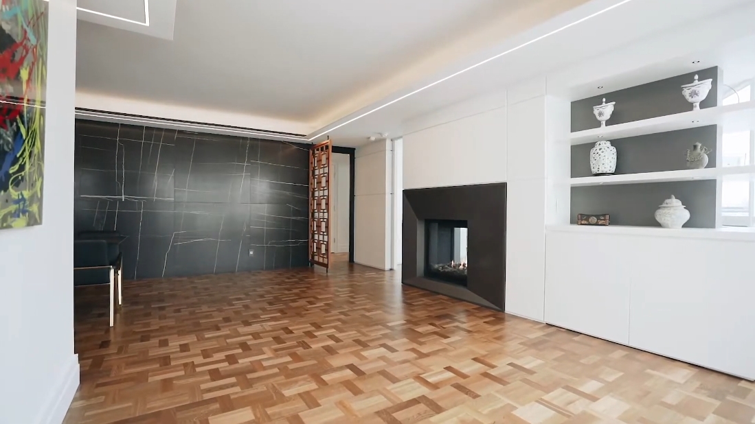 38 Interior Design Photos vs. 10 Bellair St #807, Toronto Luxury Condo Tour