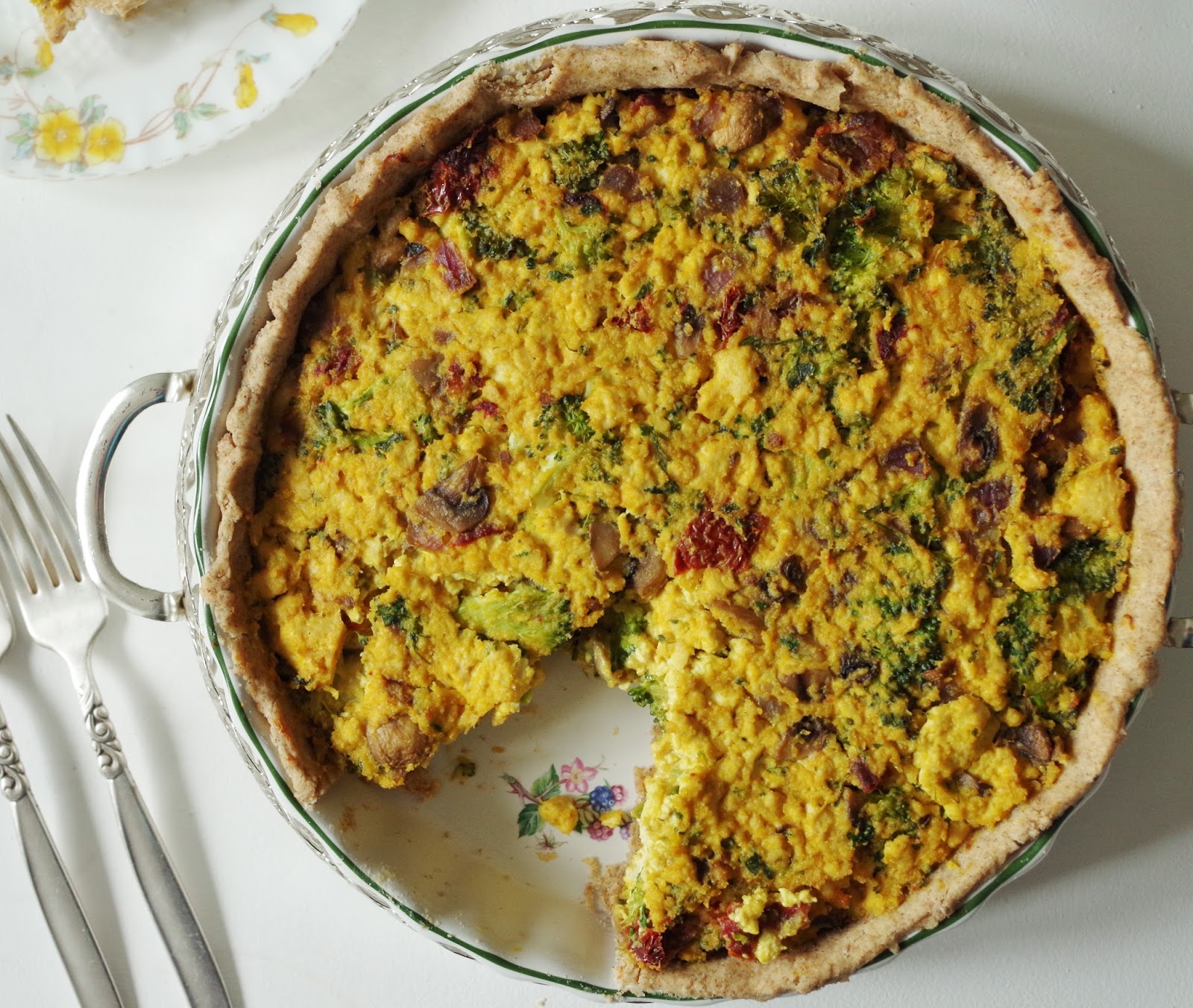 Broccoli & Sundried Tomato Quiche Euphoric Vegan