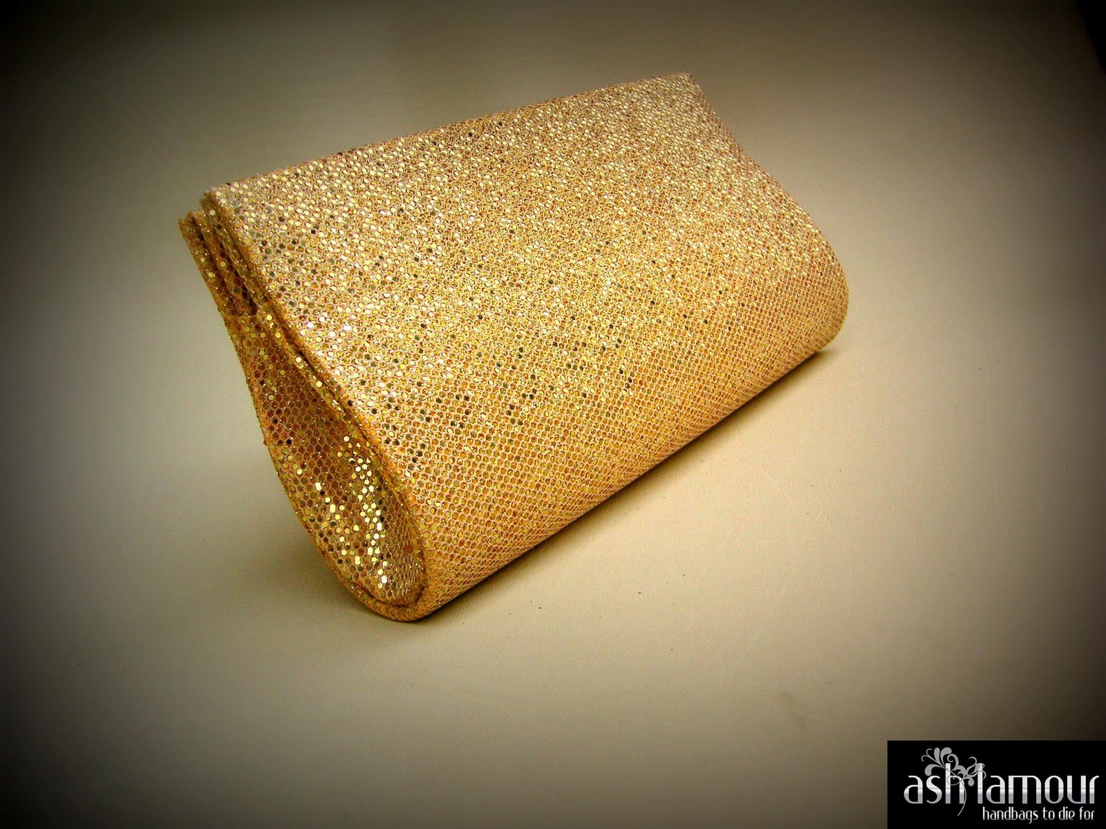 Hollywood Trendy Clutches For Women