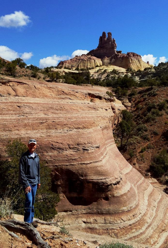 Wandering His Wonders Church Rock and Pyramid Rock Loop in Gallup, New