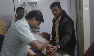 Jaunpur Live : बाइकर्स बदमाशों ने हीरा व्यापारी को मारी गोली, 1.7 करोड़ के आभूषण लेकर फरार