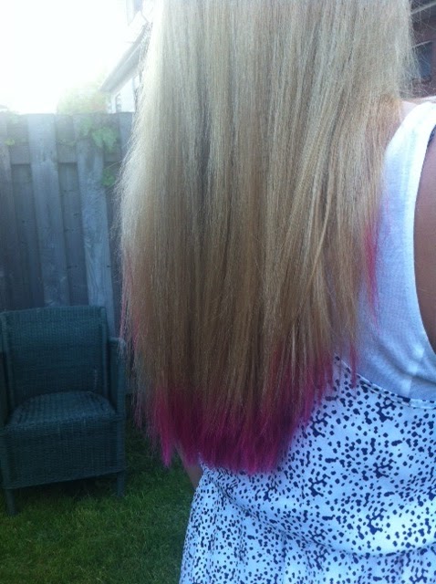 Hot Pink Hair Tips Lauren Conrad Stylez Faddishism How To Get Coloured Tips On Blonde Hair