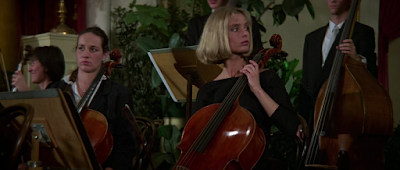 Randka z Bondem - W obliczu śmierci (1987)