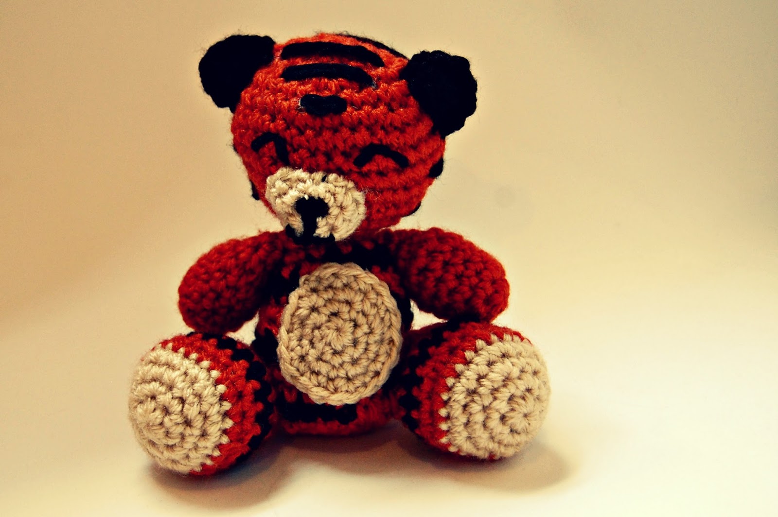 The Geeky Knitter Amigurumi Tiger Free Crochet Pattern the-geeky-knitter-amigurumi-tiger-free-crochet-pattern